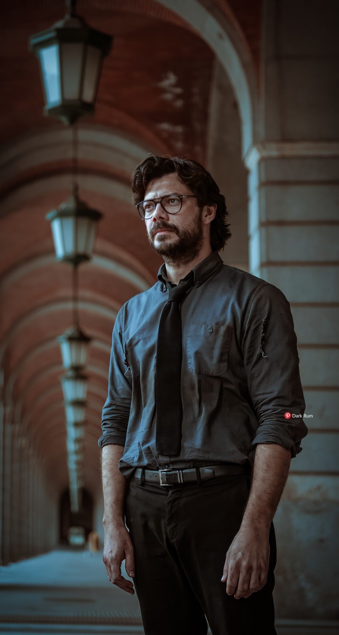 Lvaro Morte As Sergio Marquina Lion Photography Poses For Men Wallpaper