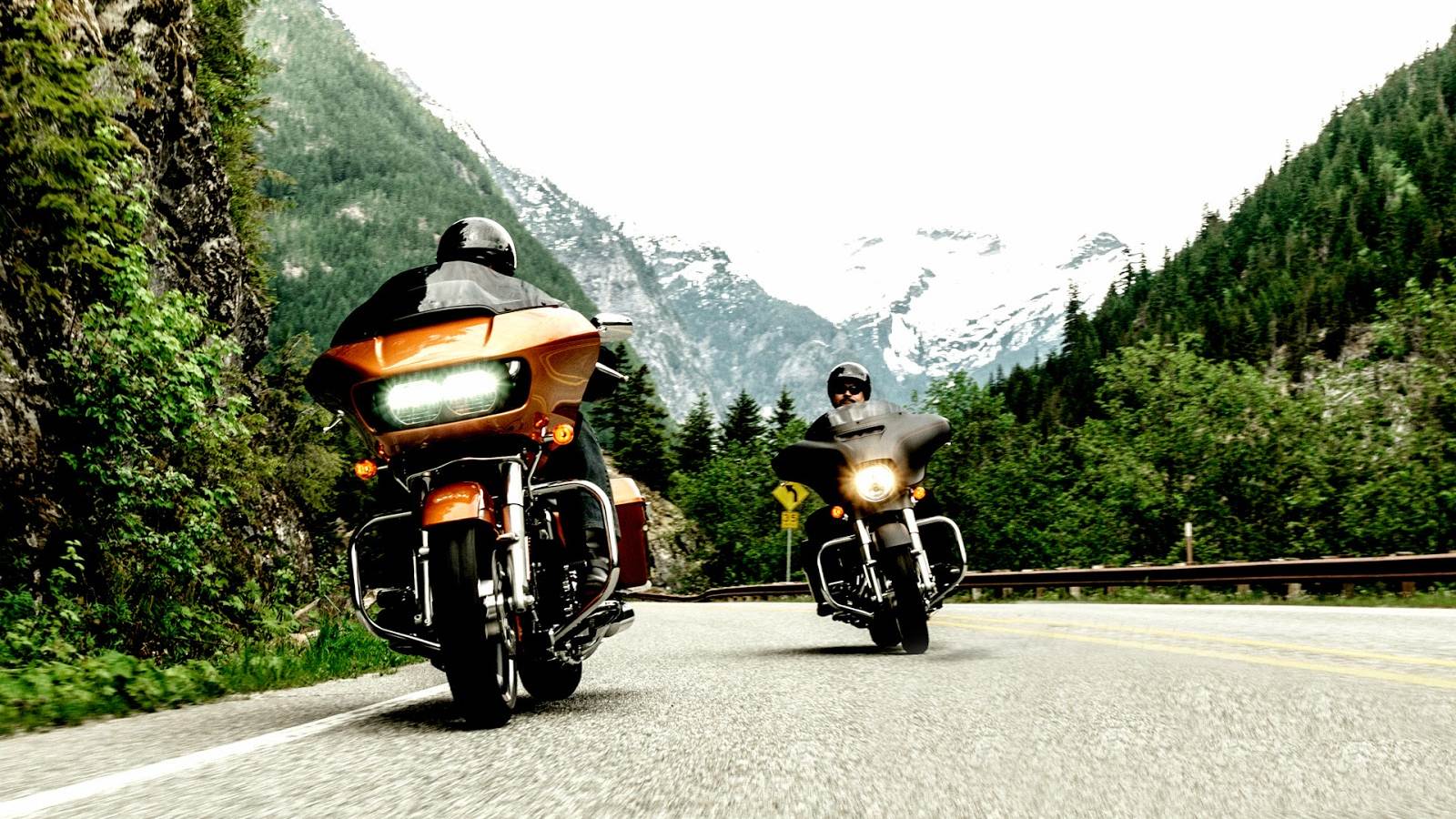 Harley Davidson Road Glide On Jpg