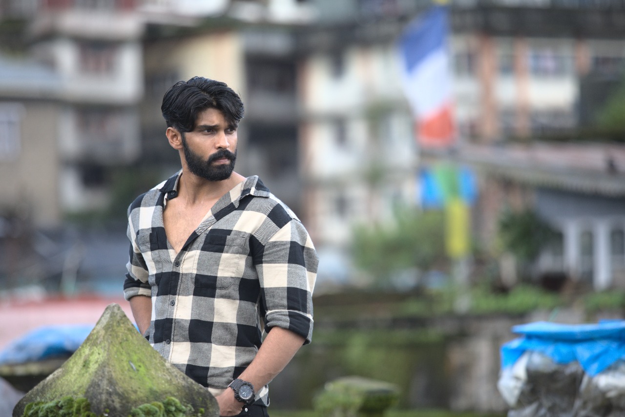 Mahaan Fan Photos Image Pictures