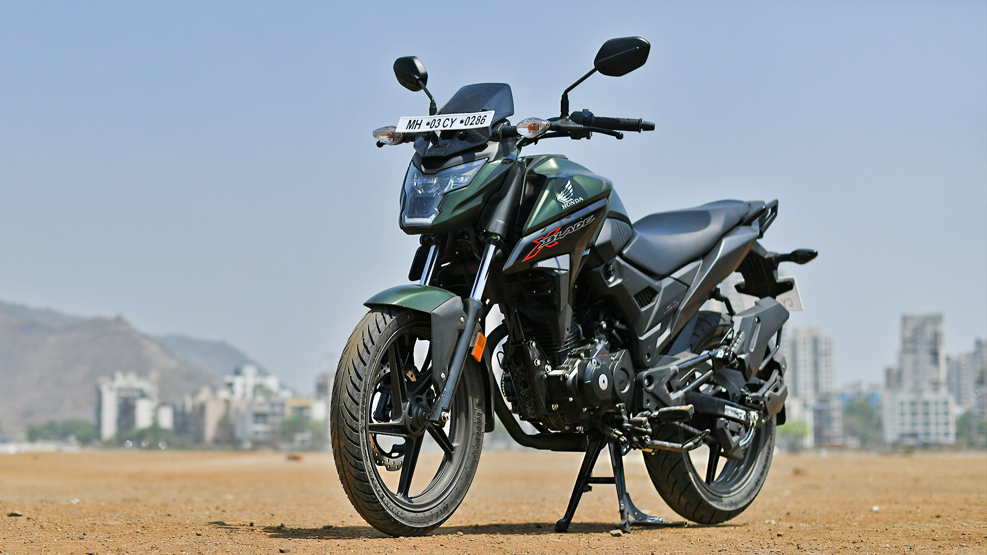 Honda X Blade Abs Price Mileage Res Specification