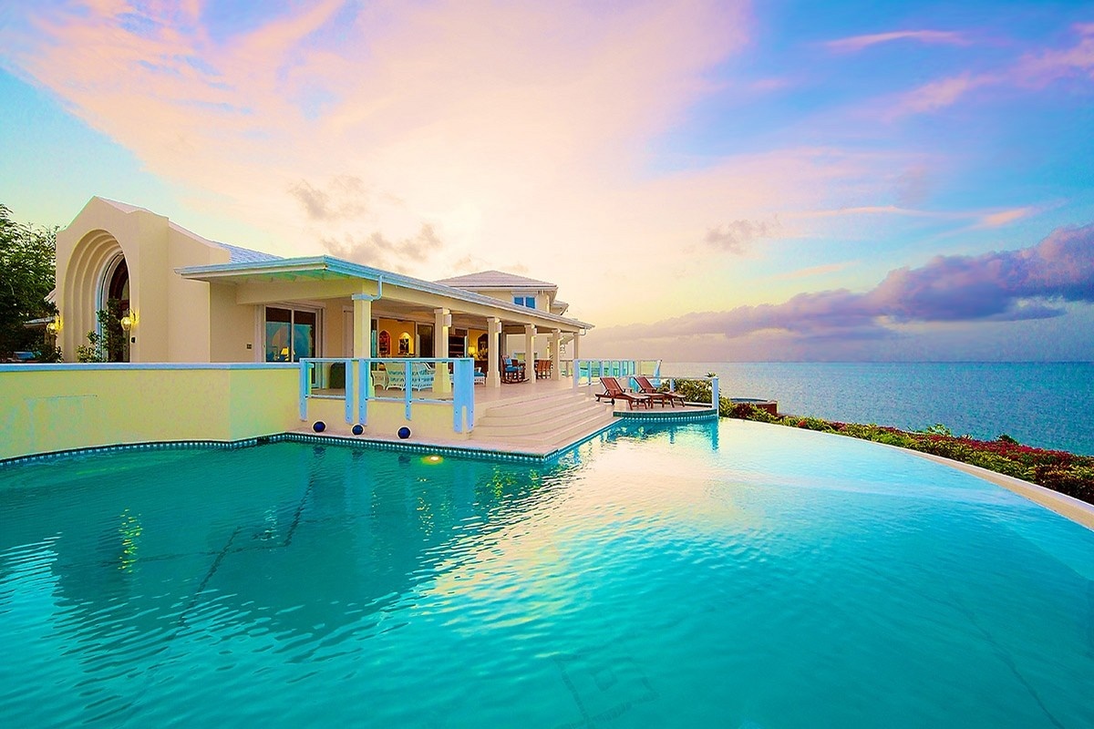 Resort HD Wallpaper