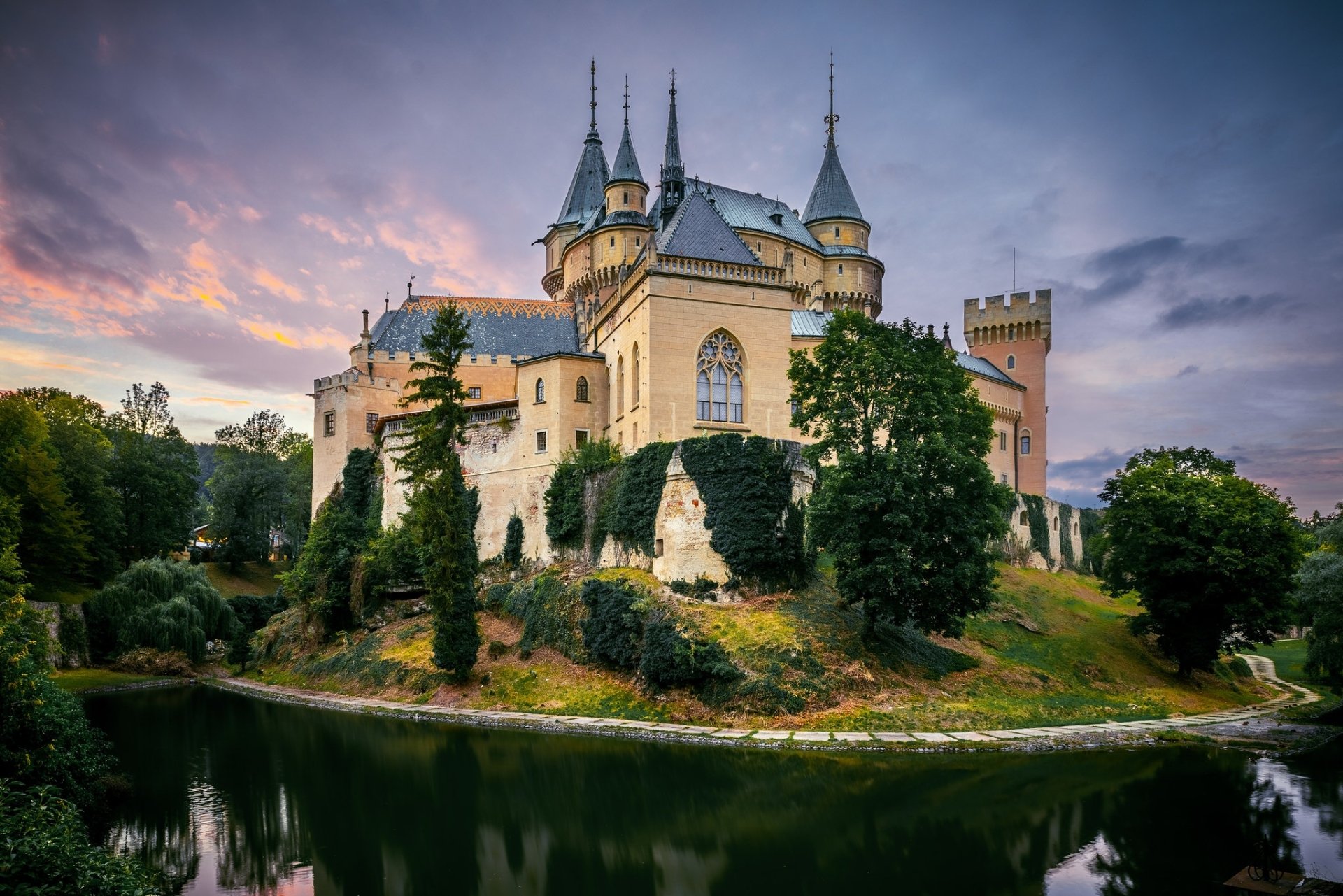 Slovakia Castle Man Made Bojnice HD Wallpaper