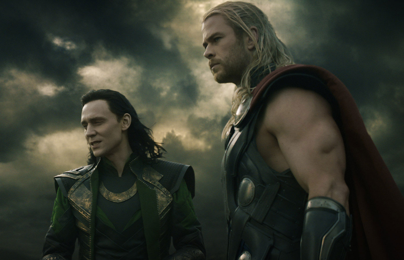 Thor 2 The Dark World 2013 Movie Wallpapers HD Facebook Covers 1400x900