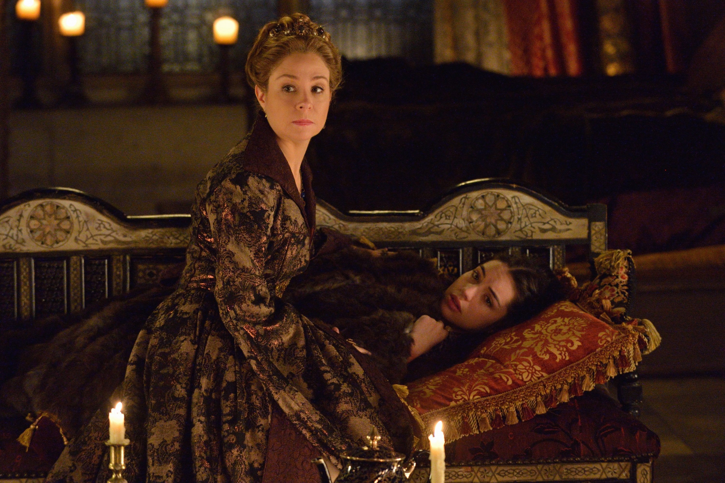 Reign Tv Show Image Acts Of War Promotional