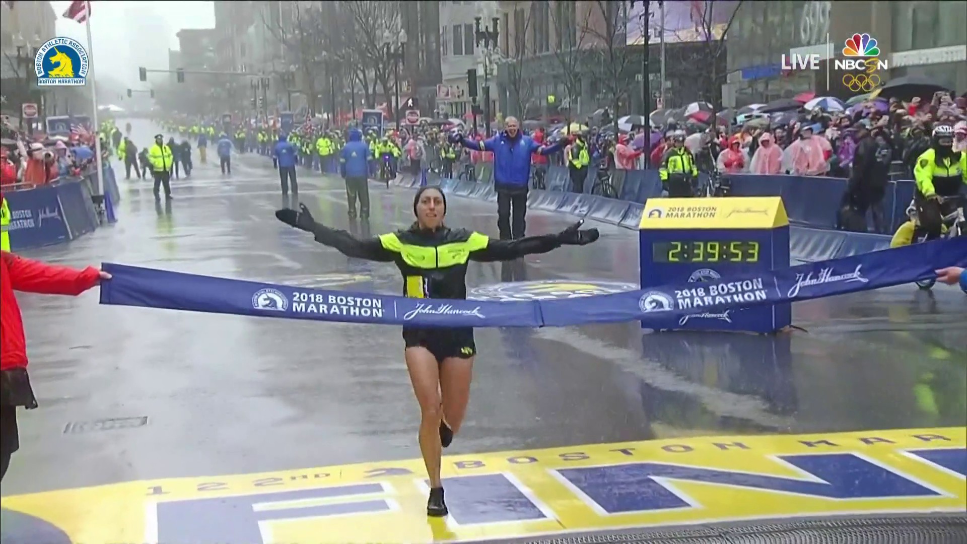 Desi Linden Wins Boston Marathon Women S Race Nbc Sports