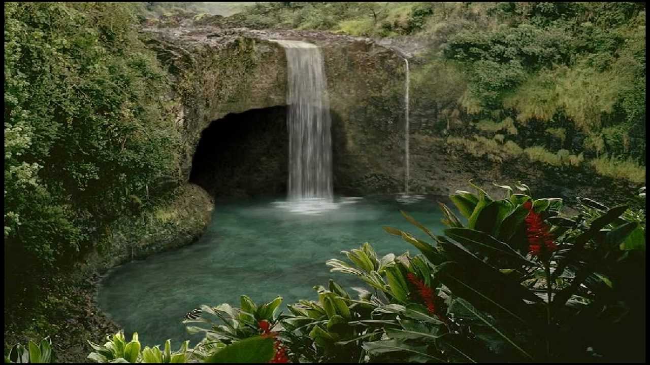 Living Waterfalls Screensaver