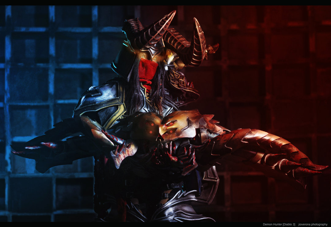 Demon Hunter Diablo By Jiocosplay