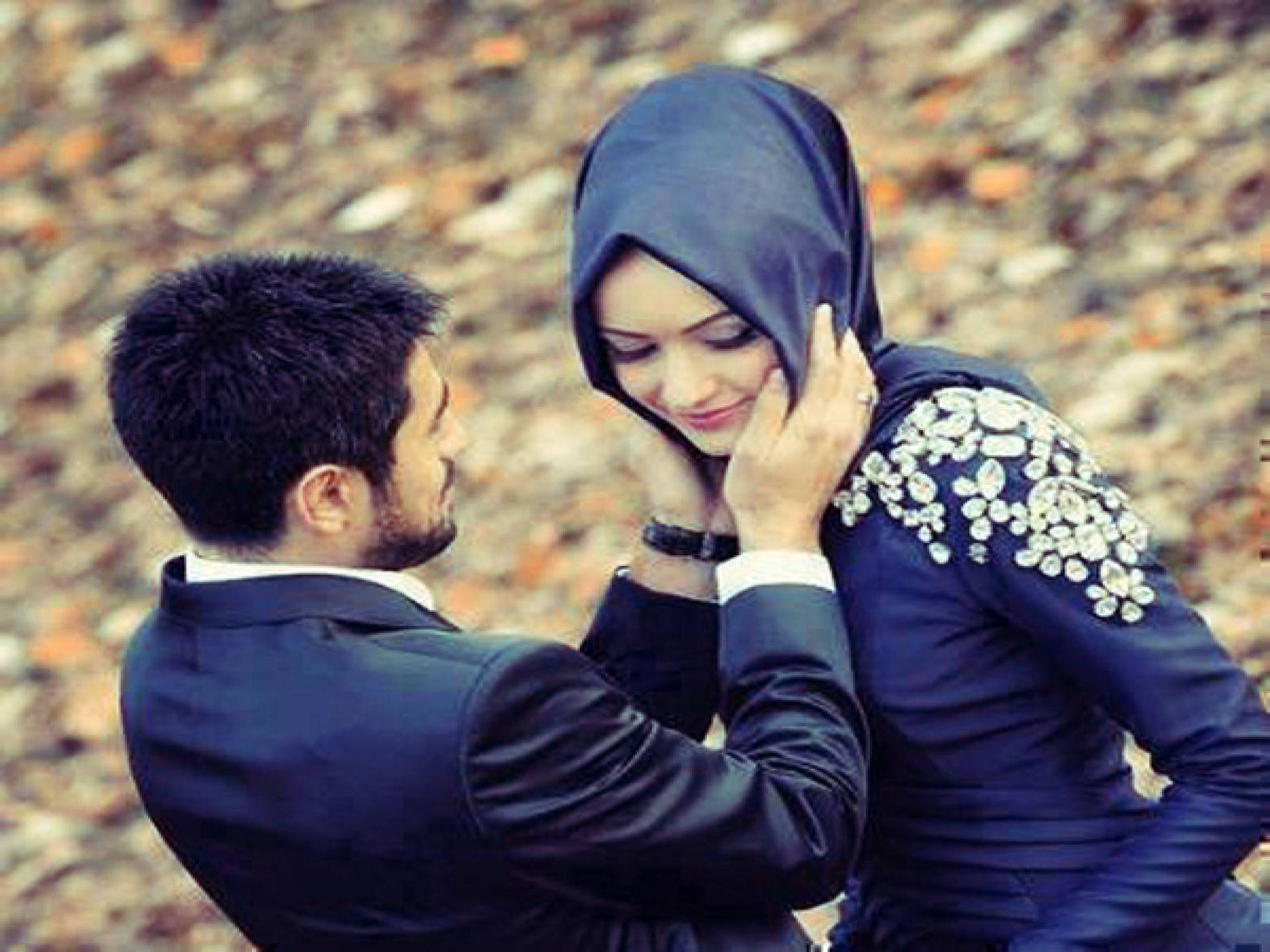 Muslim Couple Wallpaper