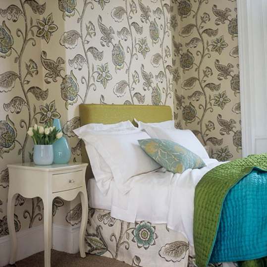 Ideas Wallpaper Choose Large Scale Pattern Bedroom
