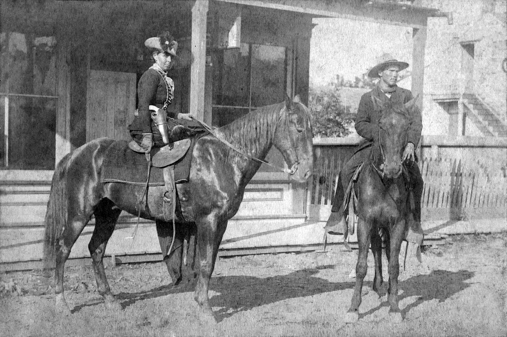 Rare 19th Century Image Show Notorious Female Outlaws Who Ruled