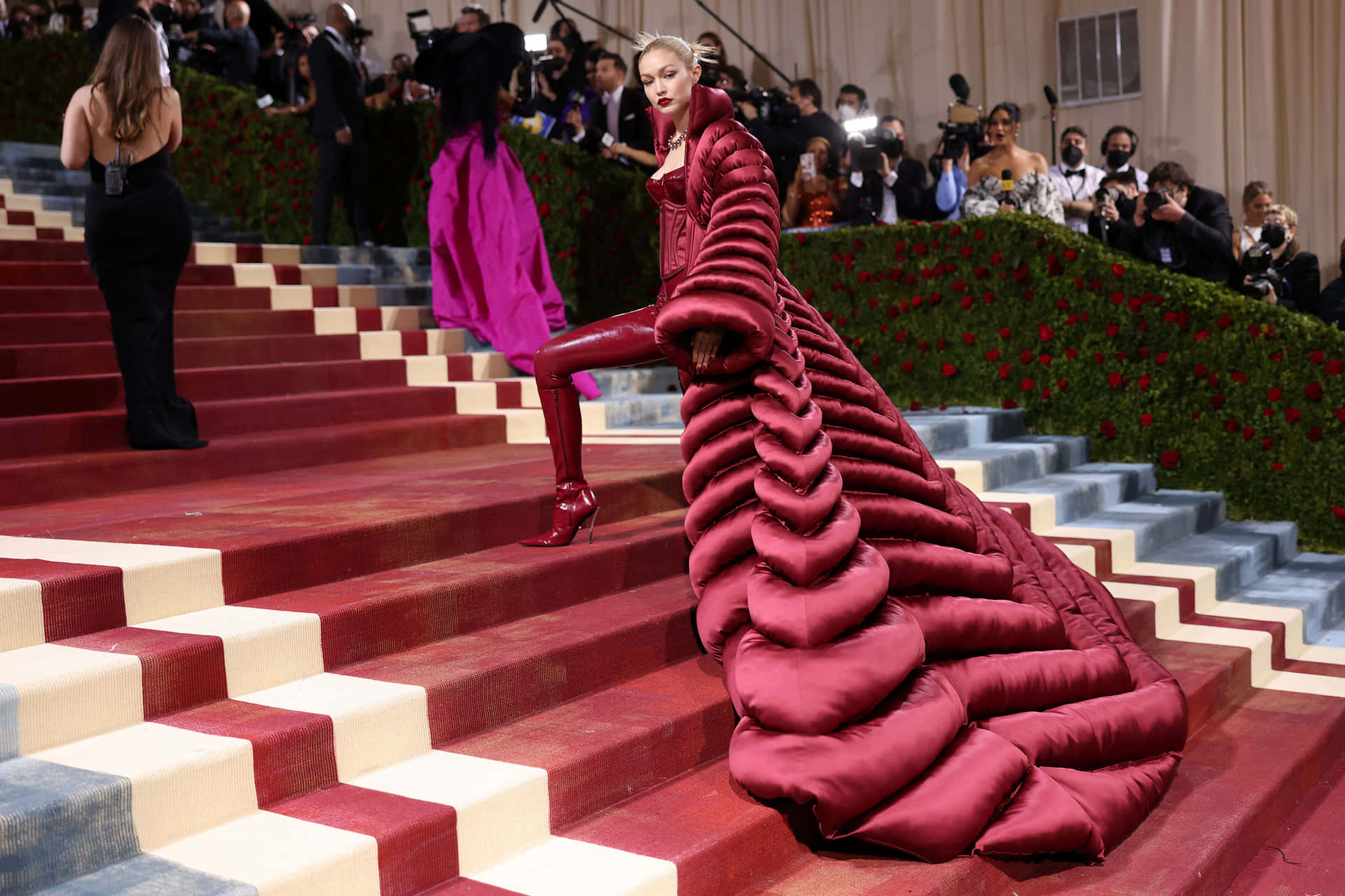 Models Posing In Their Met Gala Dresses Wallpaper
