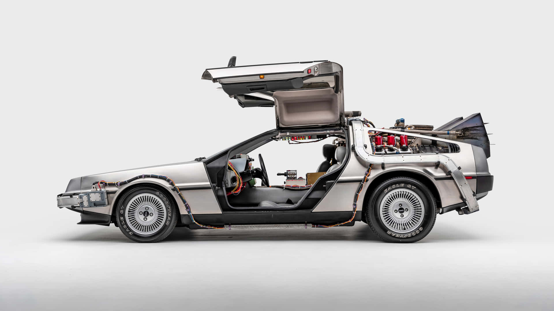 Delorean 4k Wallpaper