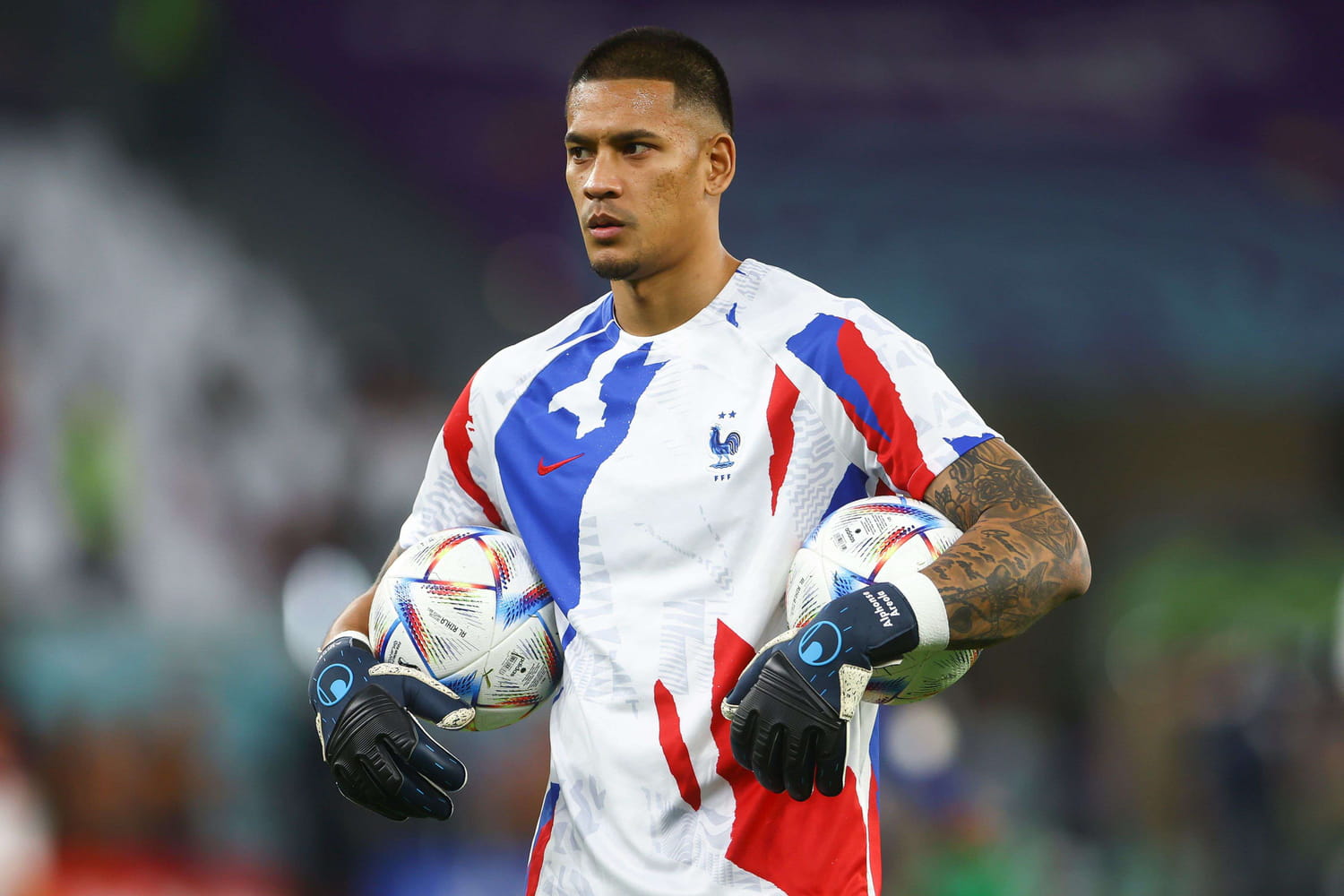 Alphonse Areola Wallpaper