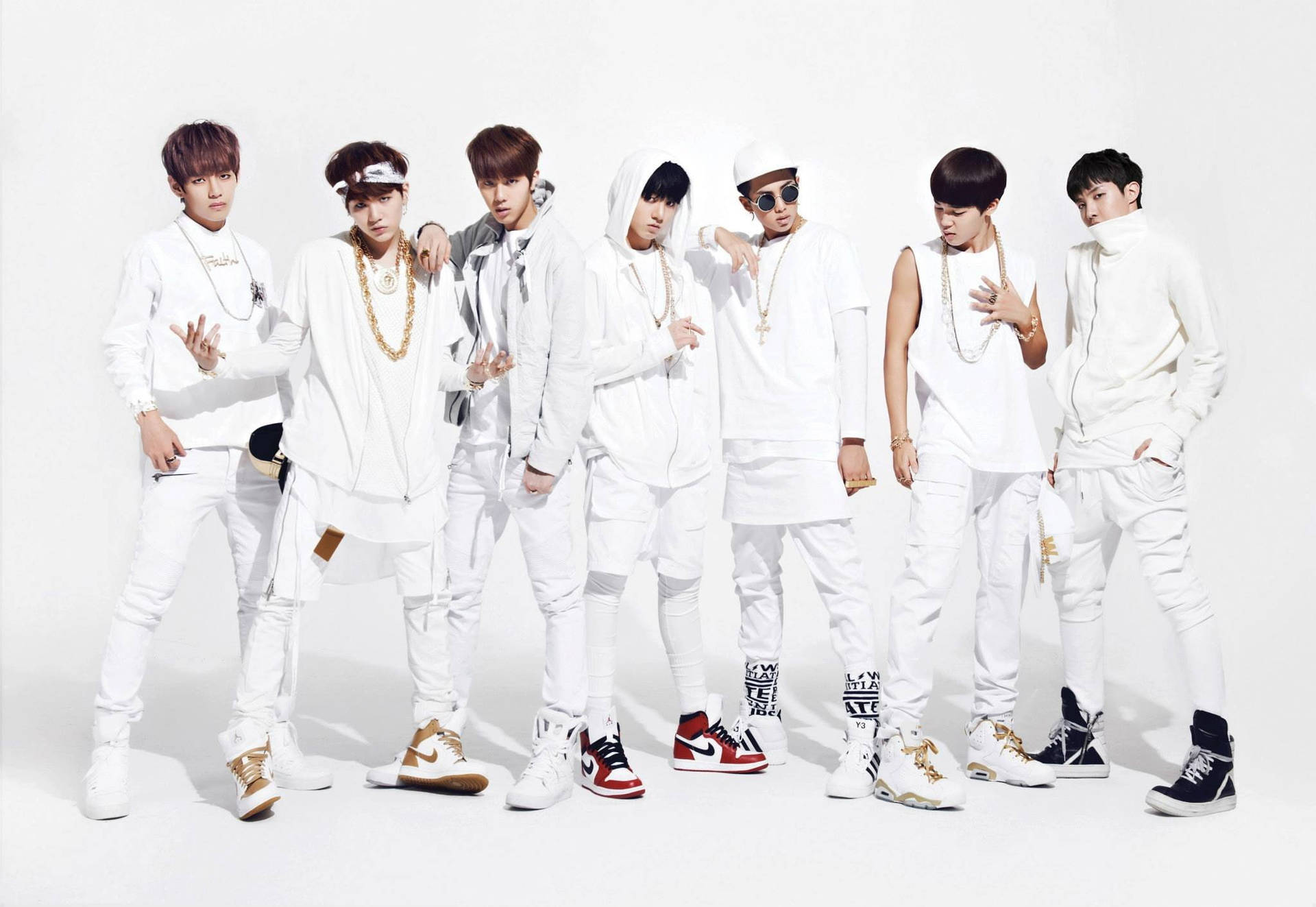 Cool Bts Laptop Wallpaper