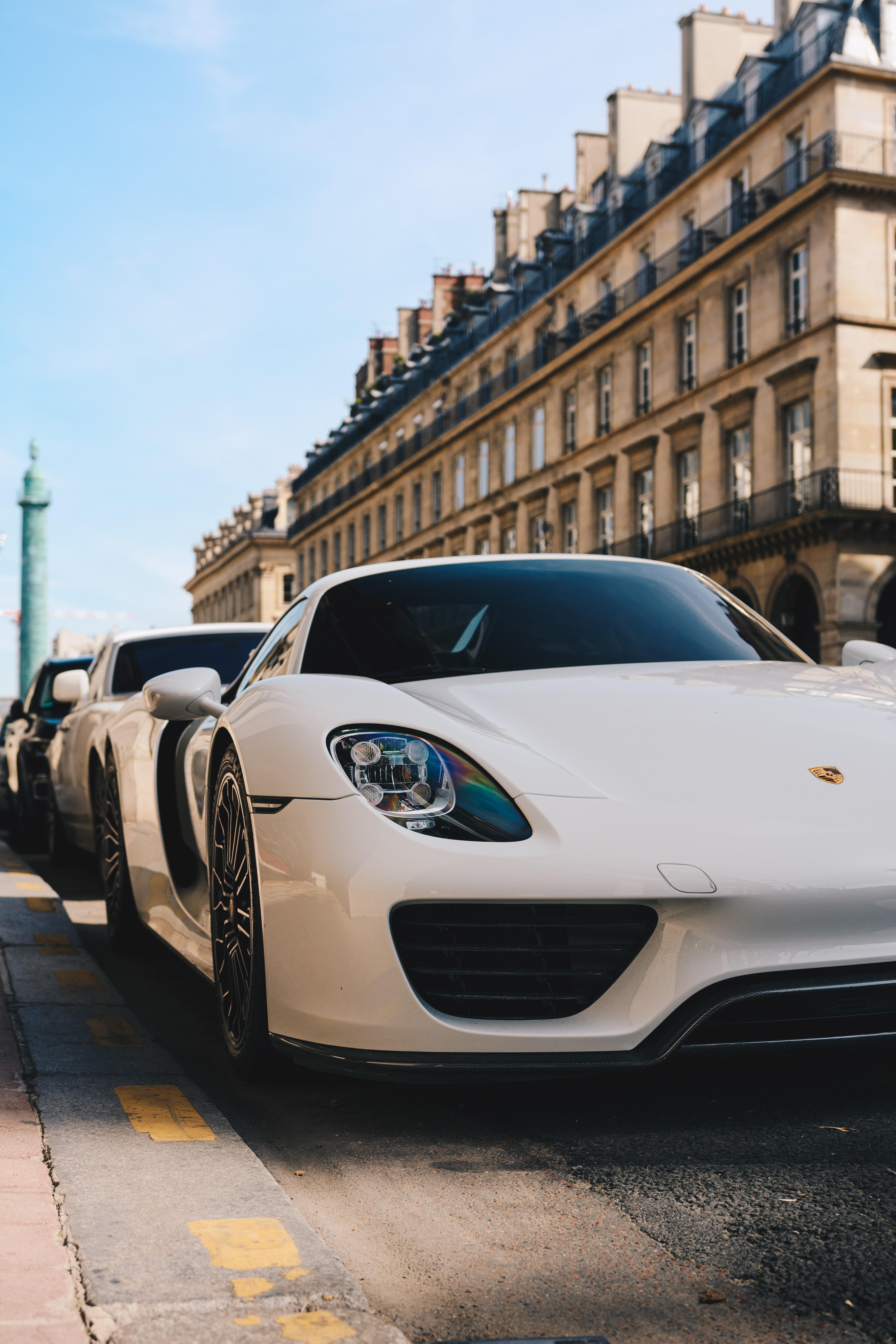 Porsche Spyder At A Hotel In Paris Oc R