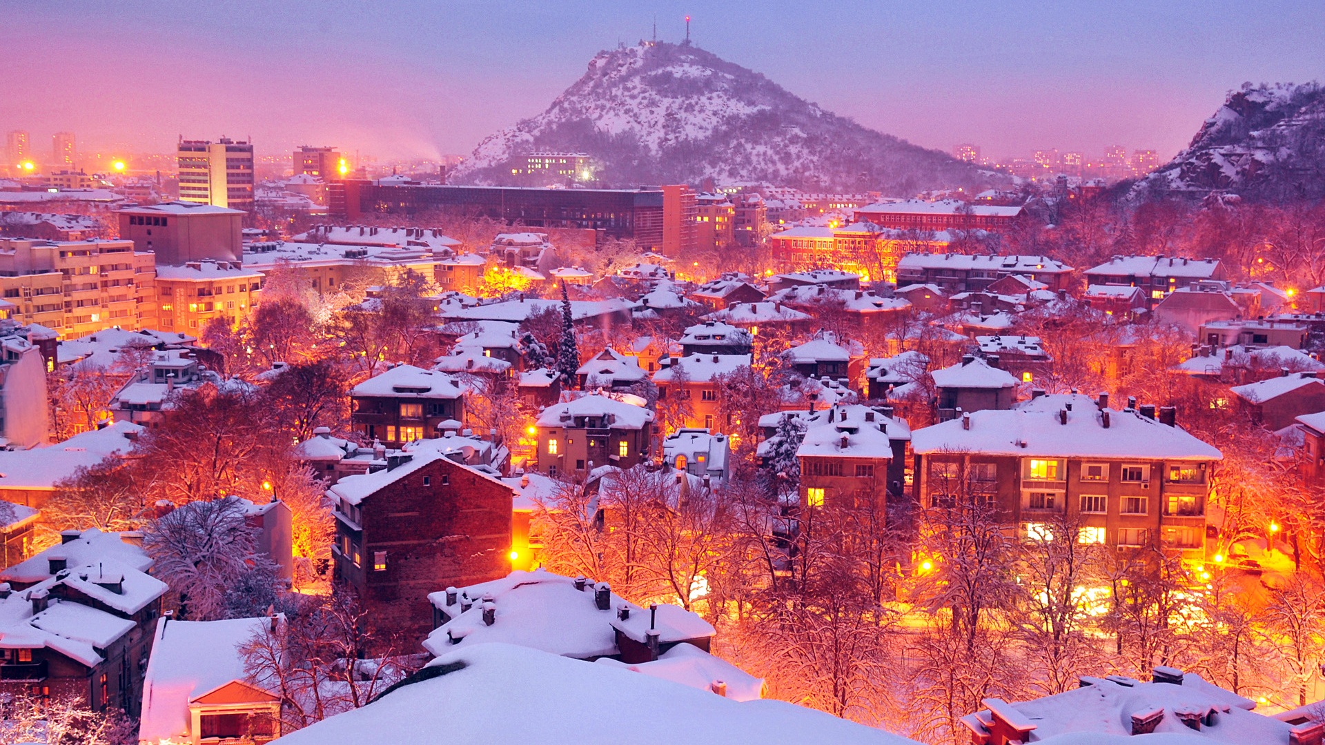 Wallpaper City Lights In Winter Plovdiv Bulgaria HD
