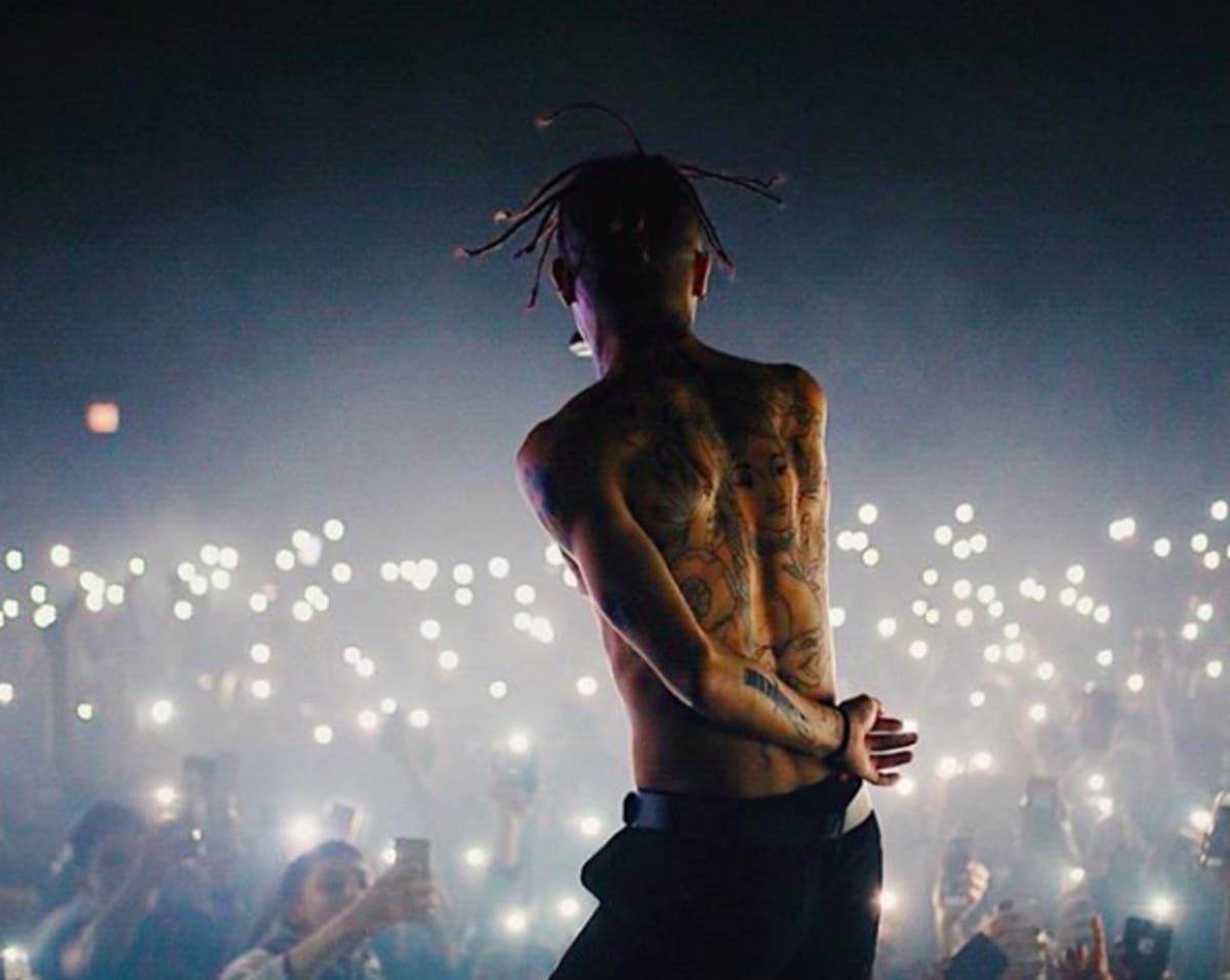 Watch Lil Skies Perform Red Roses In Chicago