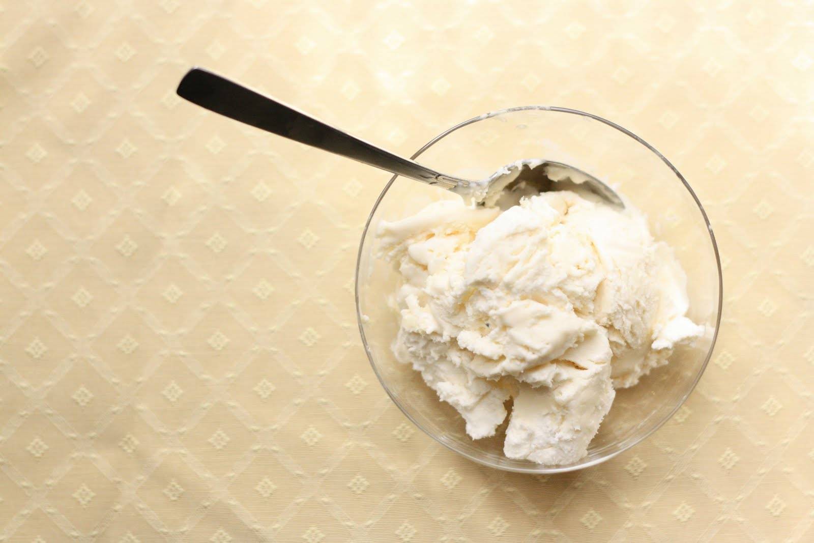 Vanilla Ice Cream Wallpaper