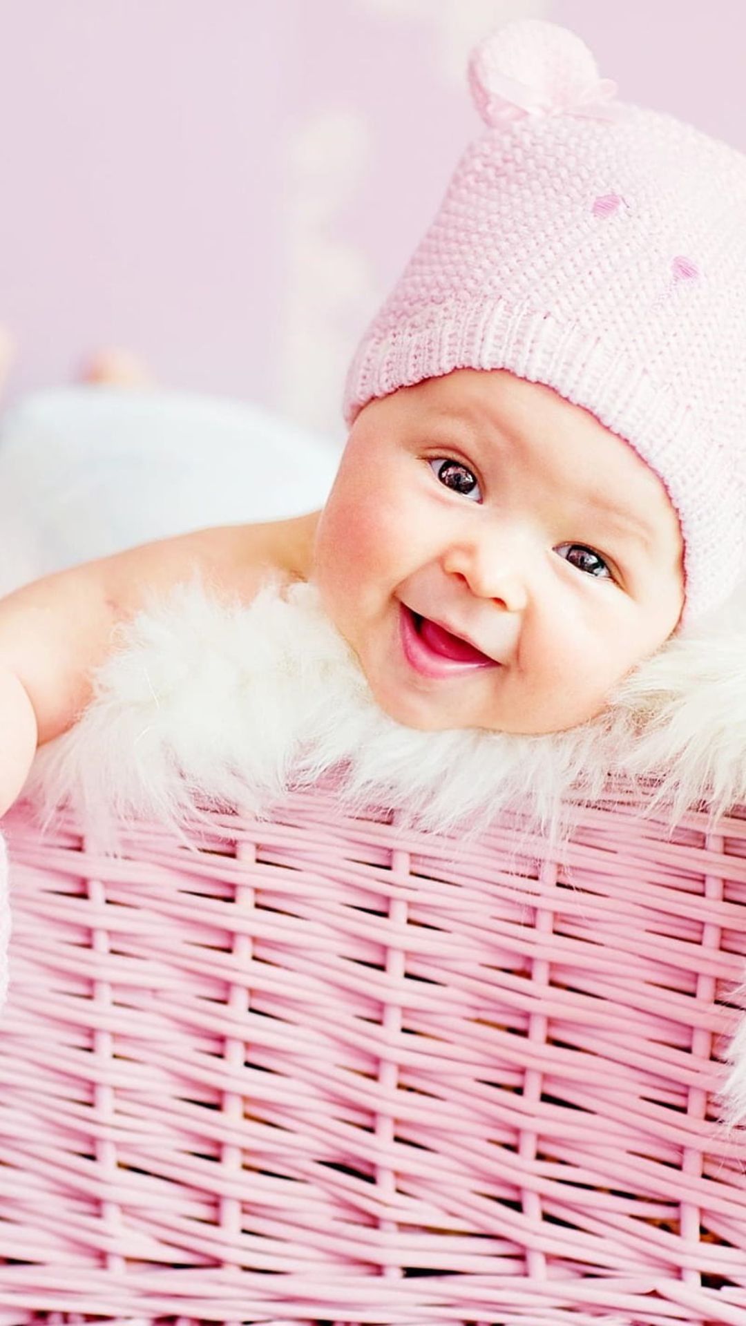 Very Cute Wallpaper Of Babies