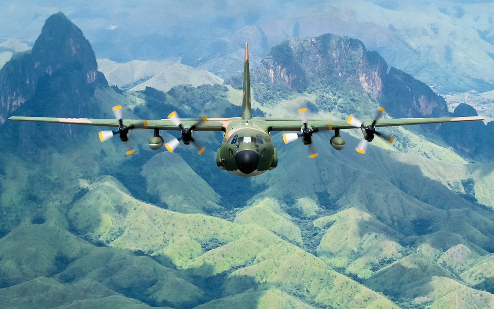 Lockheed C 130 Hercules wallpaper   836197