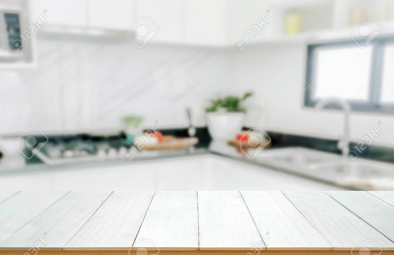 White Kitchen background с размытием с одной стороны