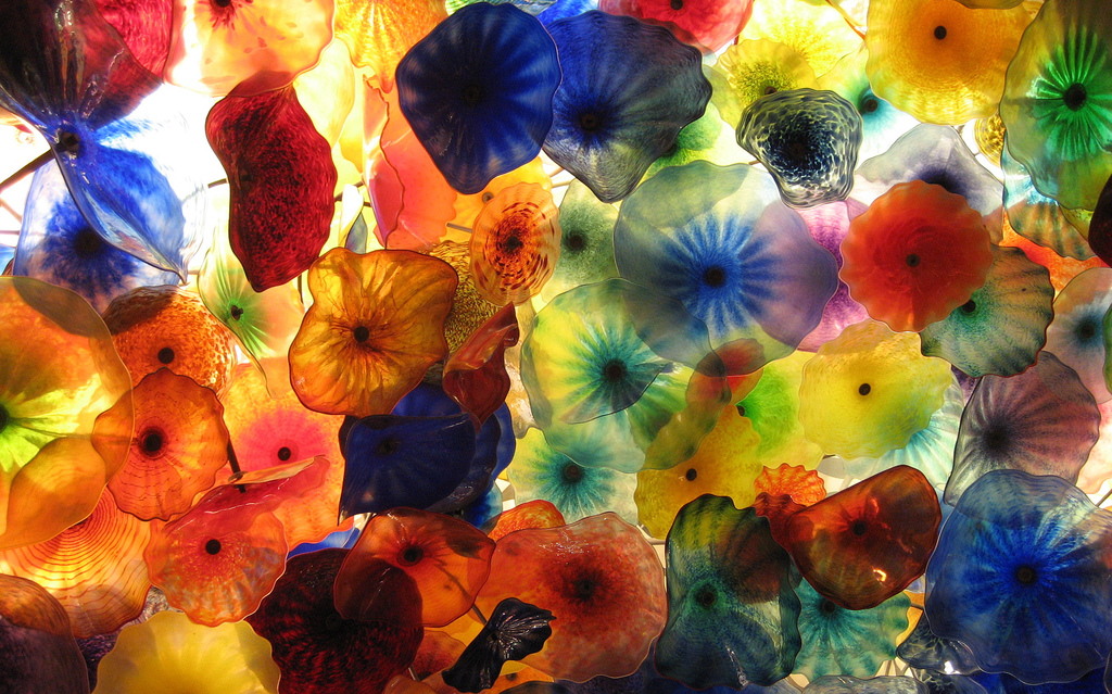 Wallpaper Renditions Bellagio S Glass Flower Ceiling
