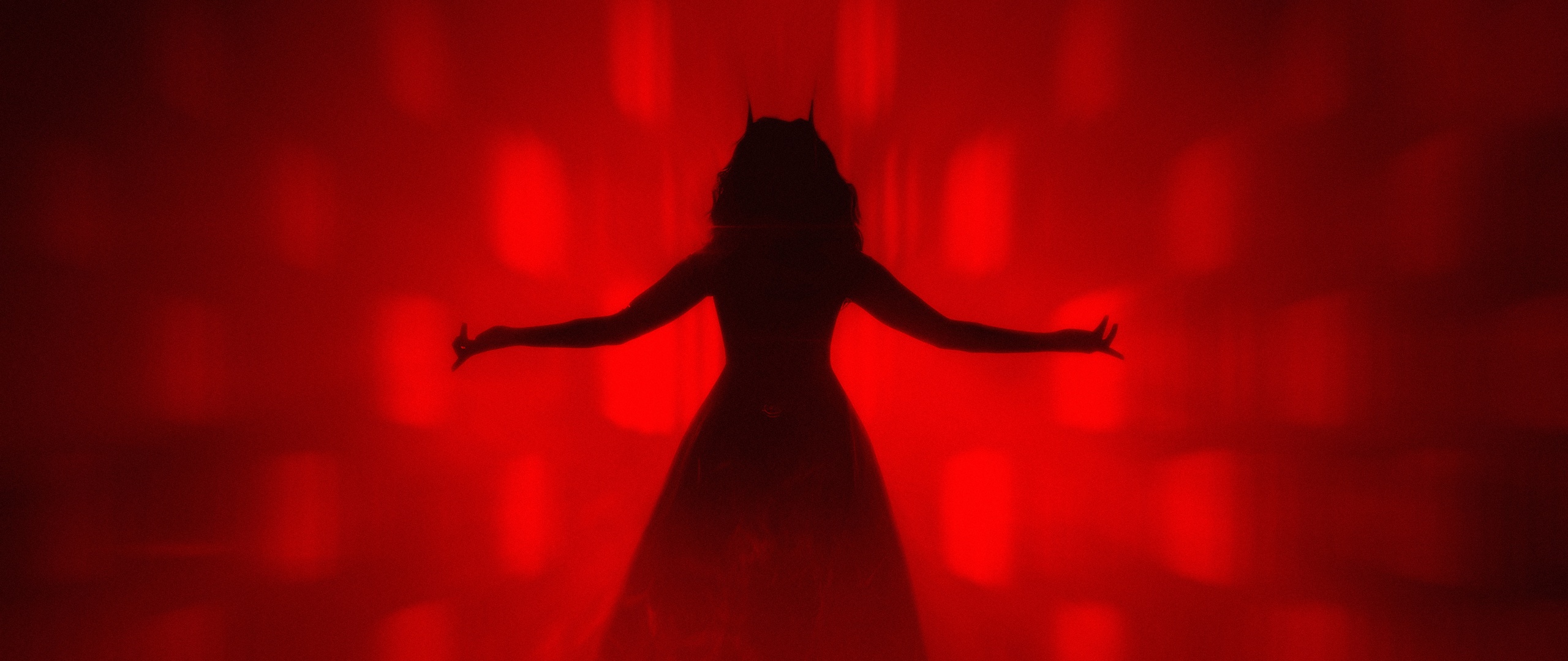 Scarlet Witch Wallpaper 4k Silhouette Red 5k