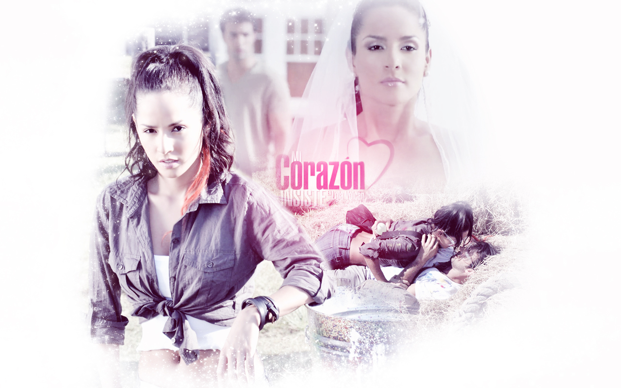 Corazon Insiste Wall Jencarlos Canela Wallpaper