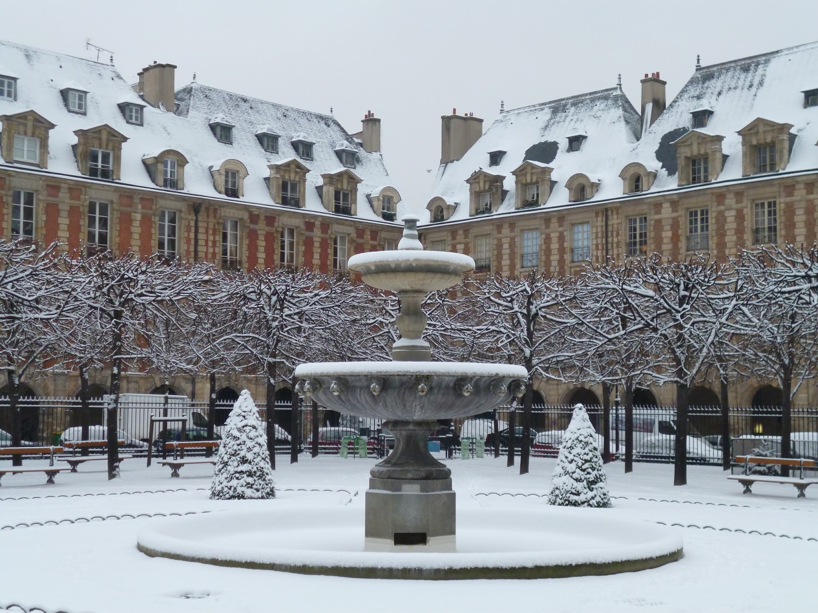 Snow In Paris Around The Fountain Wallpaper And Image