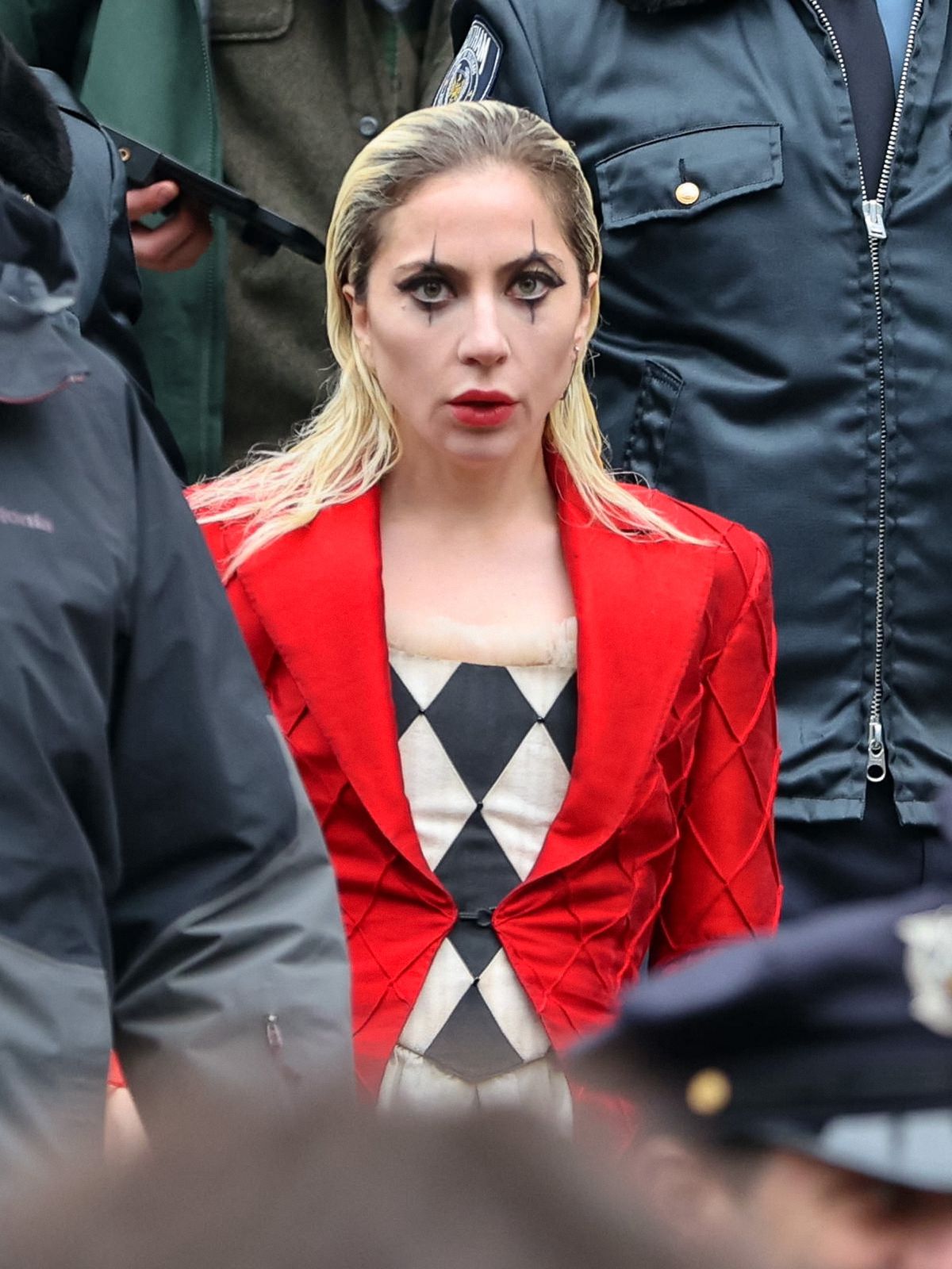 Lady Gaga S Harley Quinn Revealed In Joker Set Photos Polygon