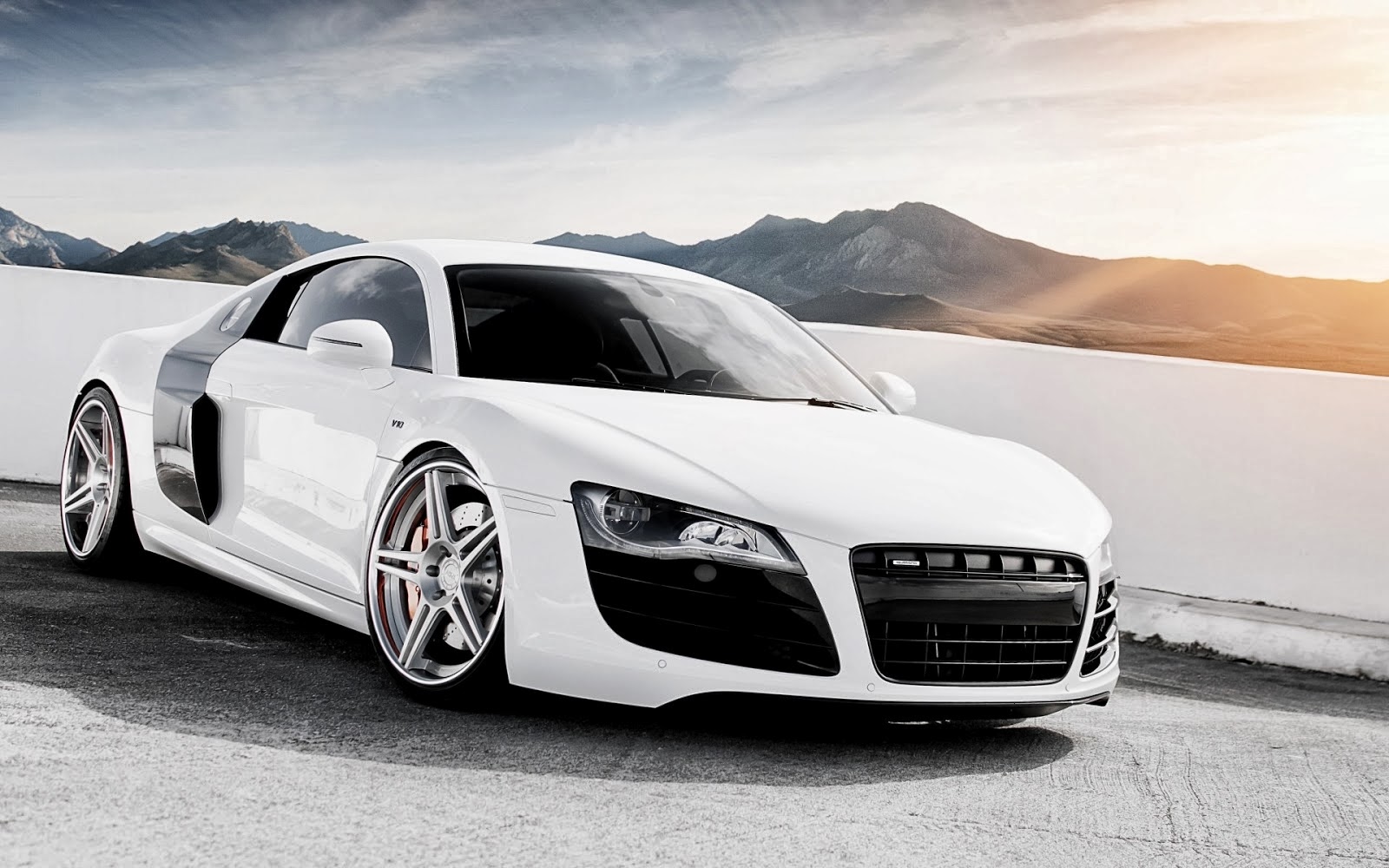 AUDI R8 HD WALLPAPERS FREE HD WALLPAPERS