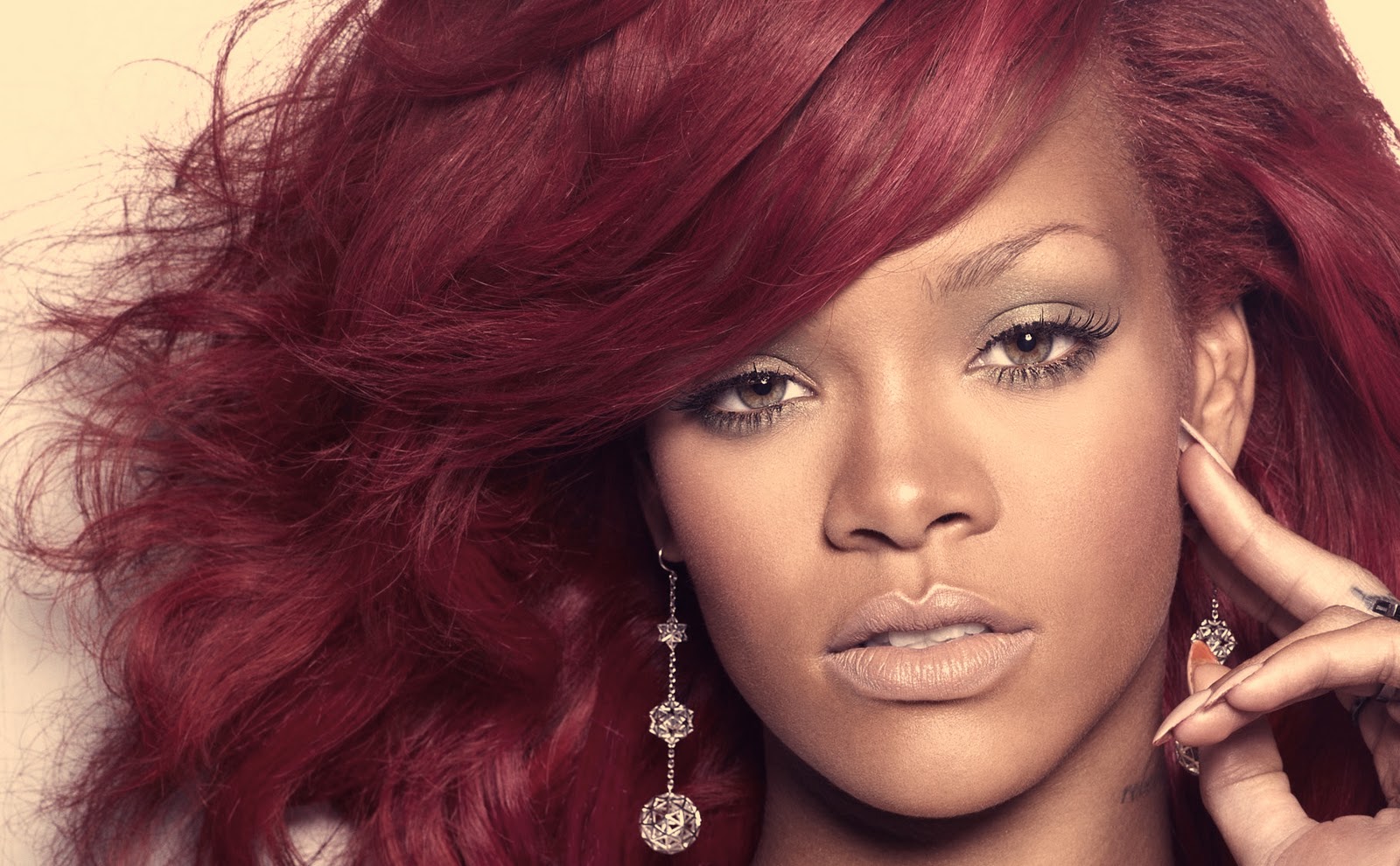 Rihanna Wallpaper Music