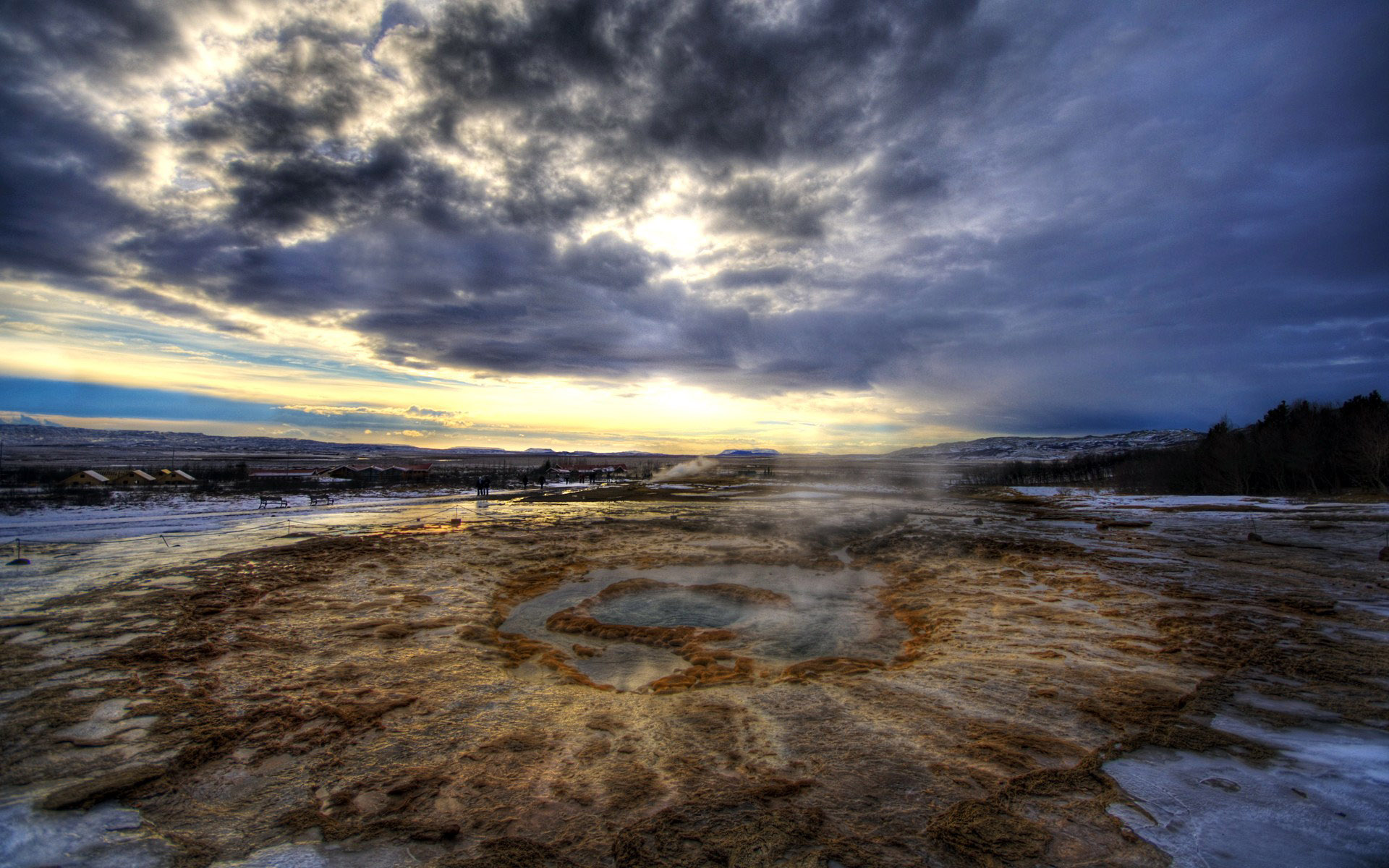 Geyser HDR wallpapers and images   wallpapers pictures photos 1920x1200