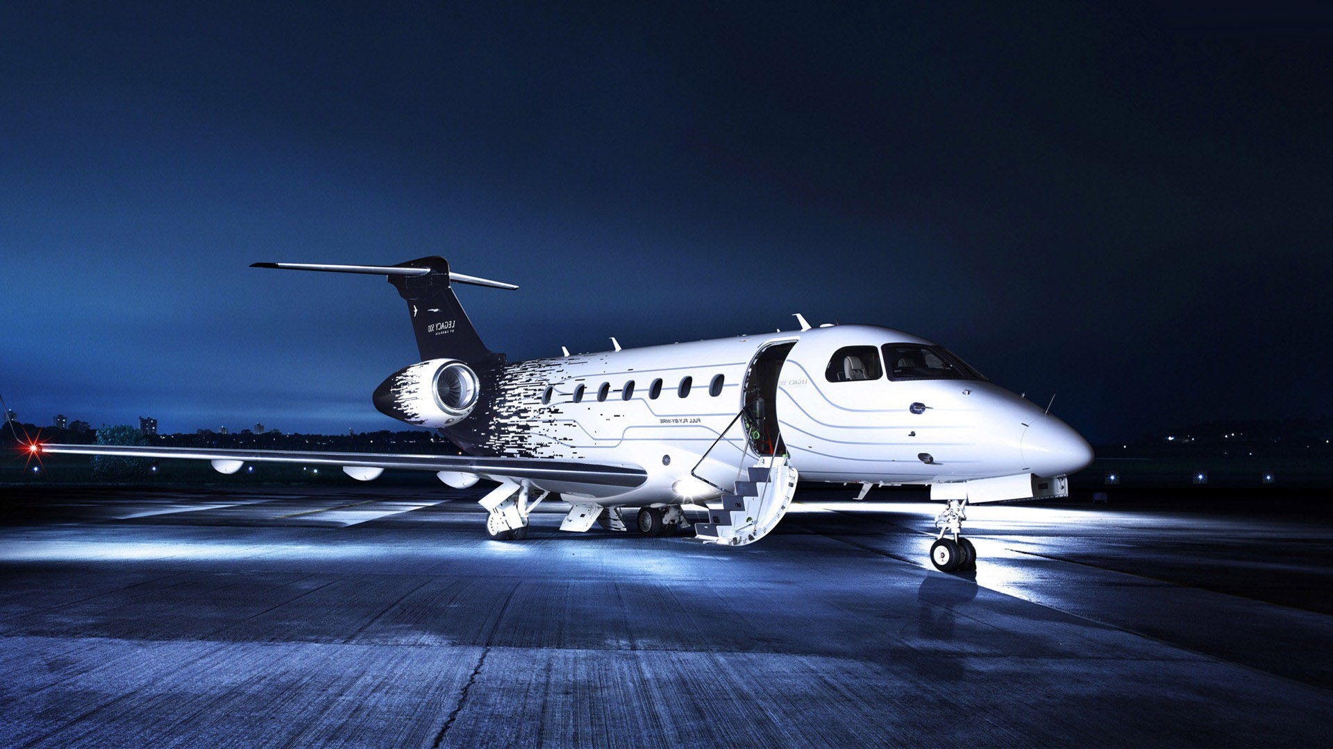 Private Jet Wallpaper On