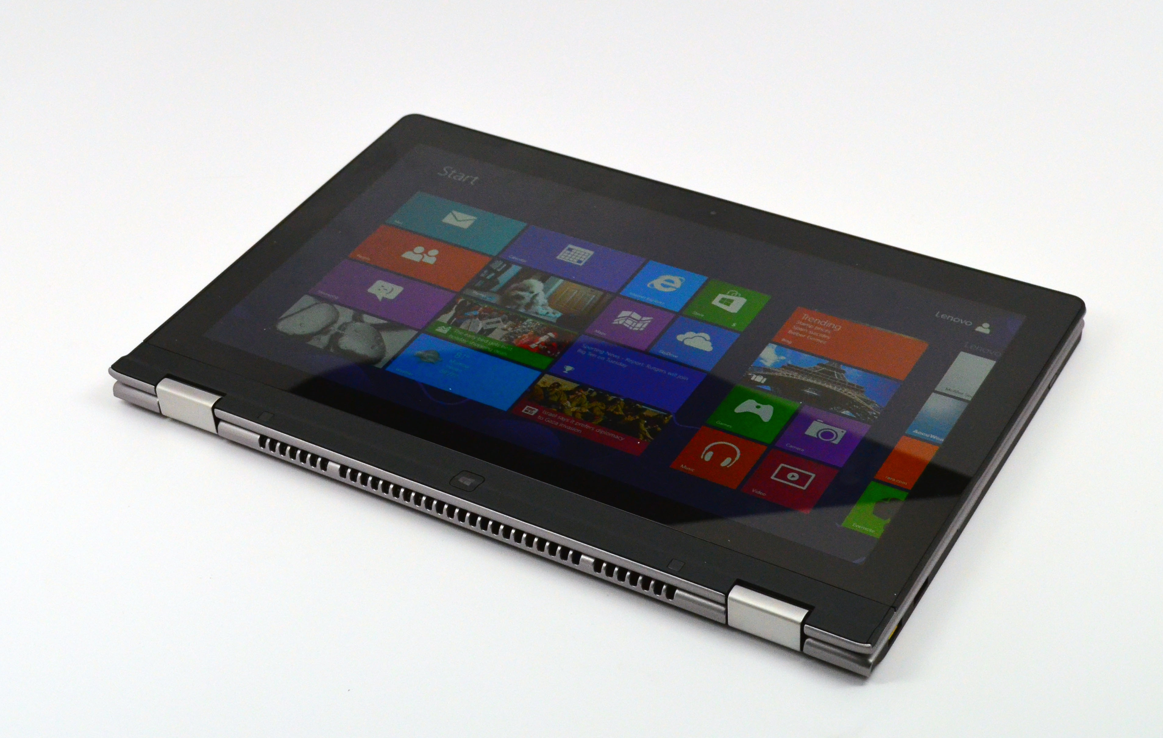 Lenovo Ideapad Yoga Re Ultrabook Convertible With