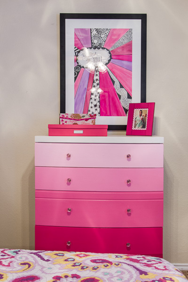 Paint adds new life to an old dresser thanks to this ombre paint