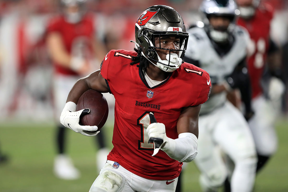 The Bucs Need Even More From Rachaad White In Wallpaper