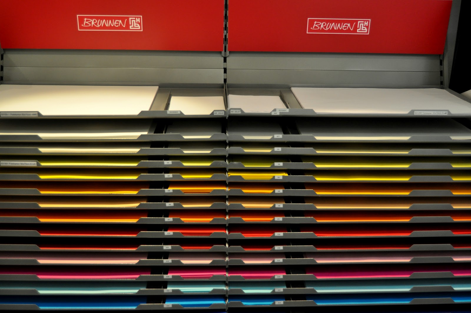 Free download pictures Mirror wallpaper wallpaper mirror wallpaper