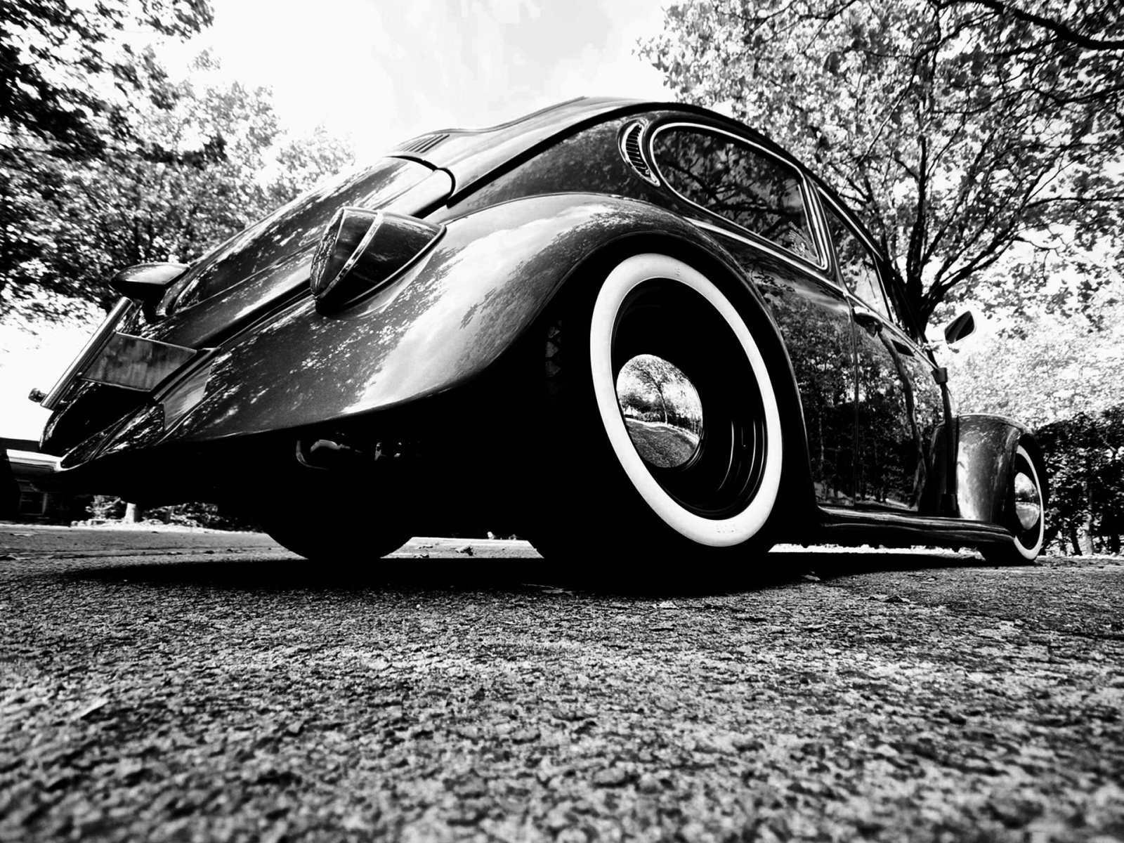 Old VW beetle With shiny Future   HD Wallpapers Widescreen   1600x1200 1600x1200