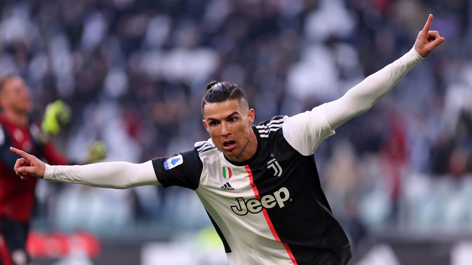 Ronaldo S Million Year Tops Messi And Crowns Him Soccer
