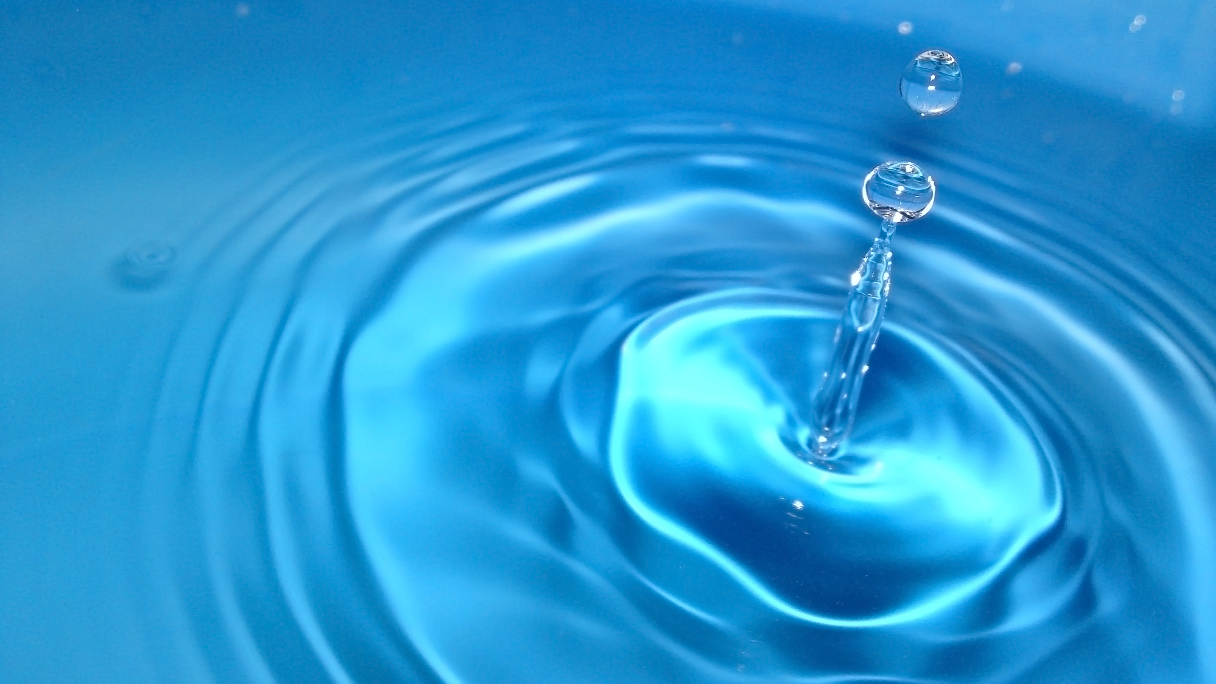 Earth   Water Drop Water Drop Blue Liquid Colors Motion Wallpaper