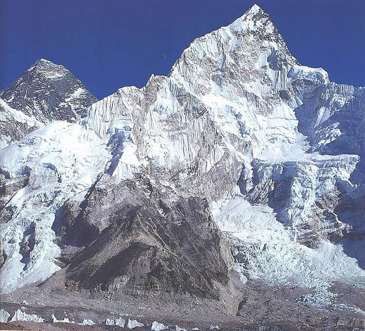 Everest Wallpaper Mount