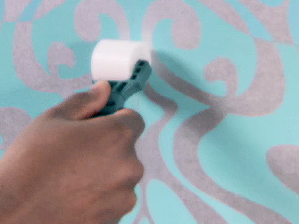 How to Hang Wallpaper how tos DIY