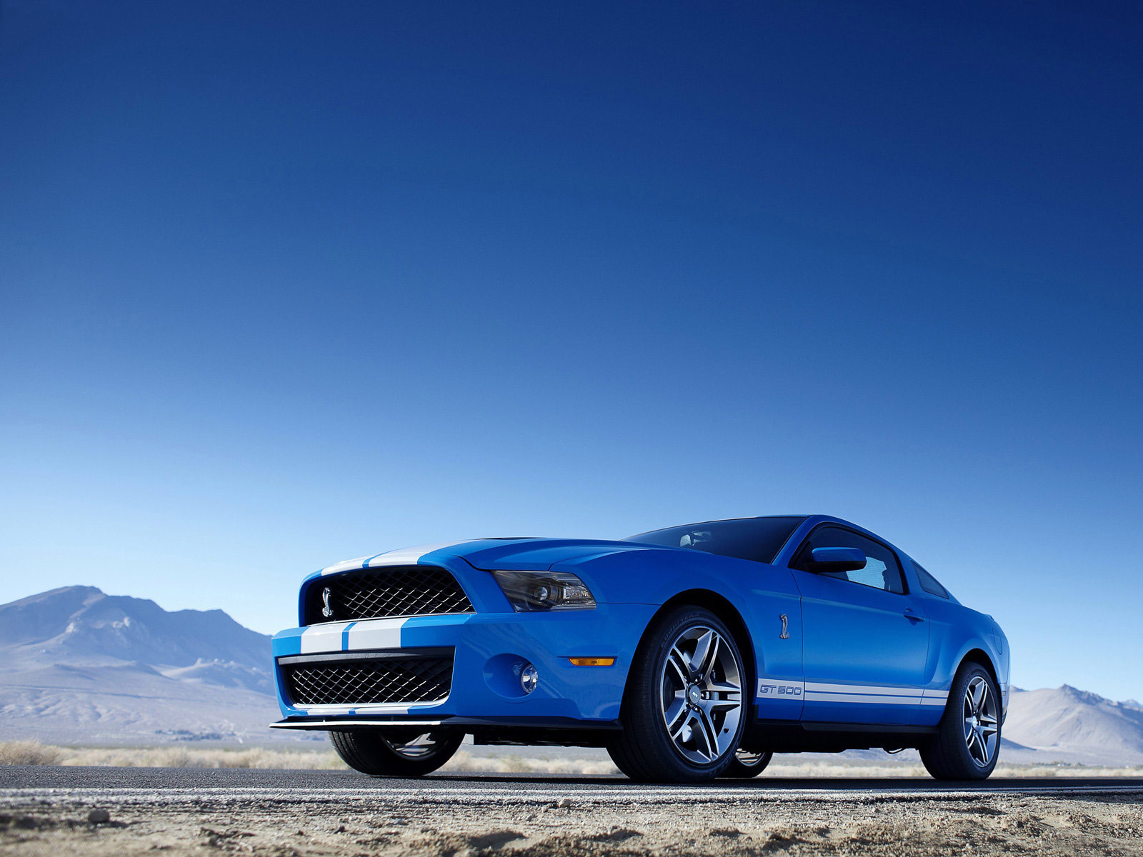 Gambar Mobil Ford Mustang Shelby Gt500