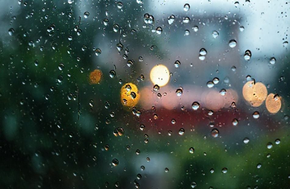 Raining Aesthetic Wallpaper