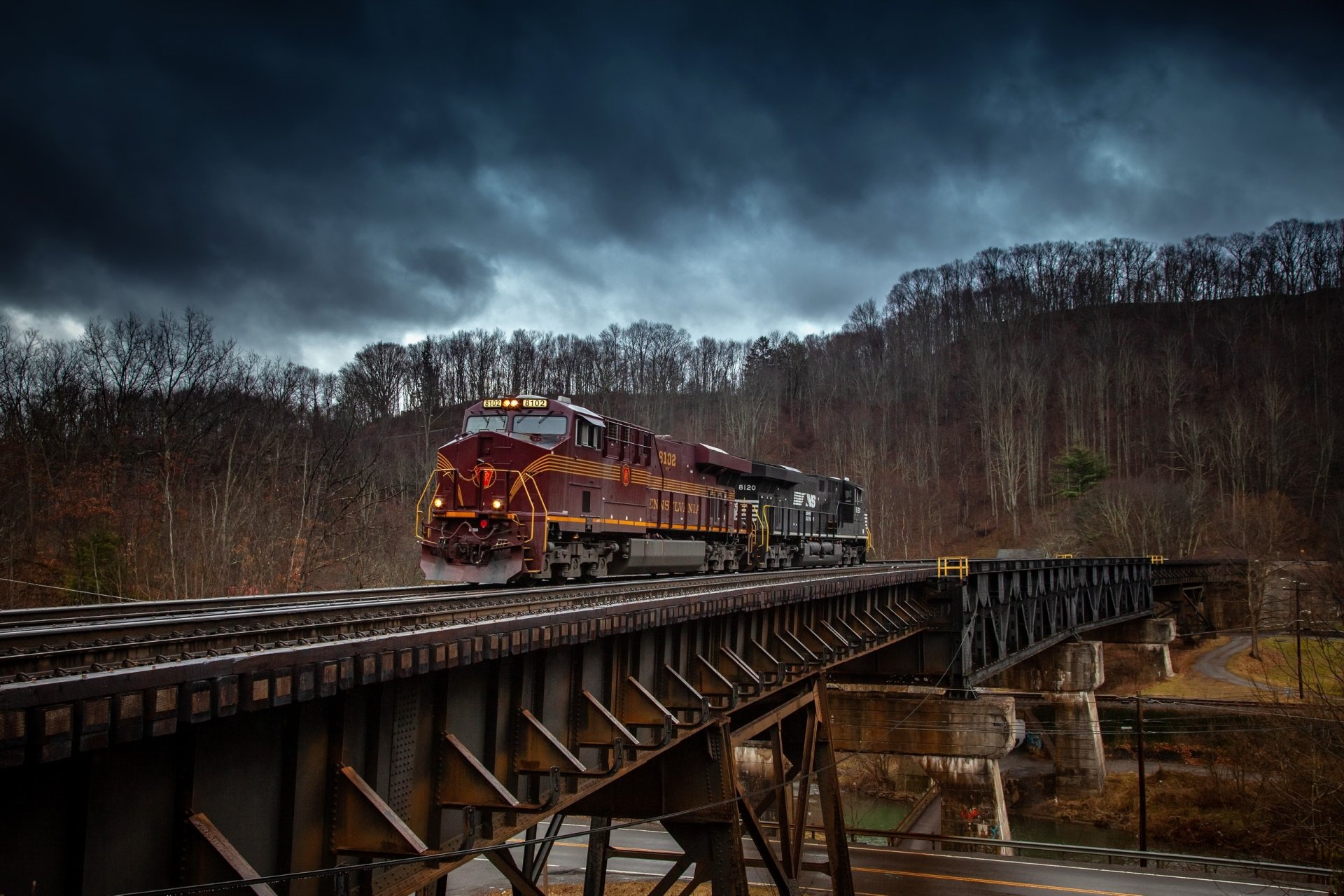Majestic Train Crossing Wallpaper