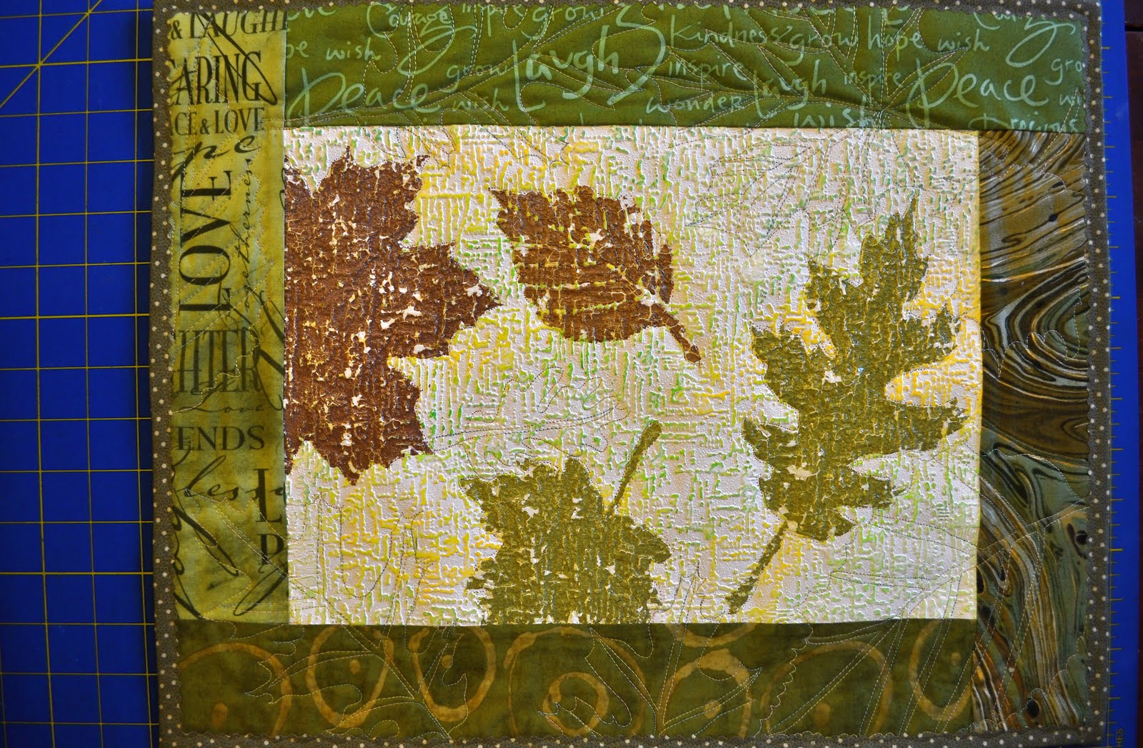 Free download This wallpaper is extra bumpy and gives this piece