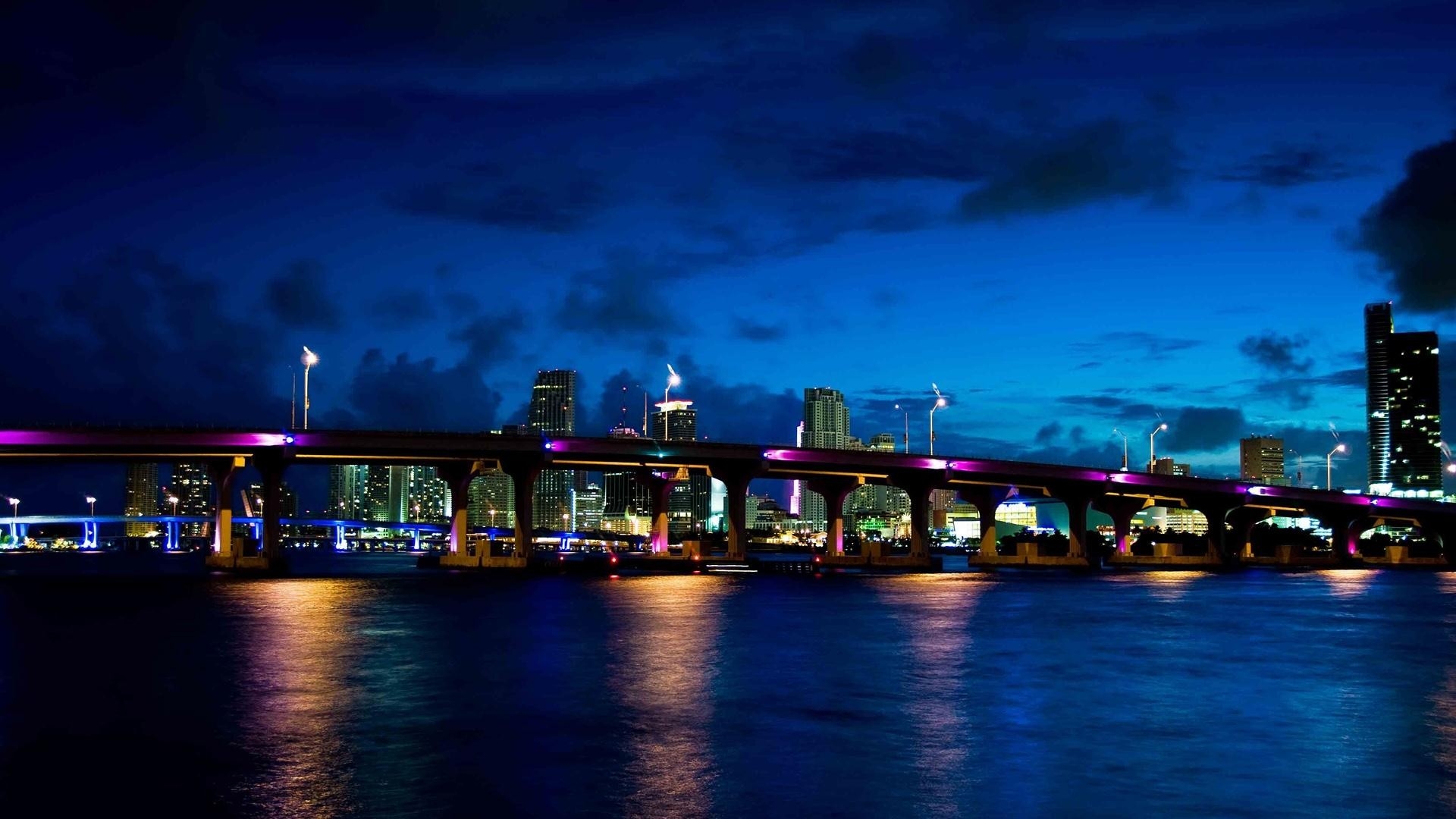 Bridge Night City HD Desktop Wallpaper