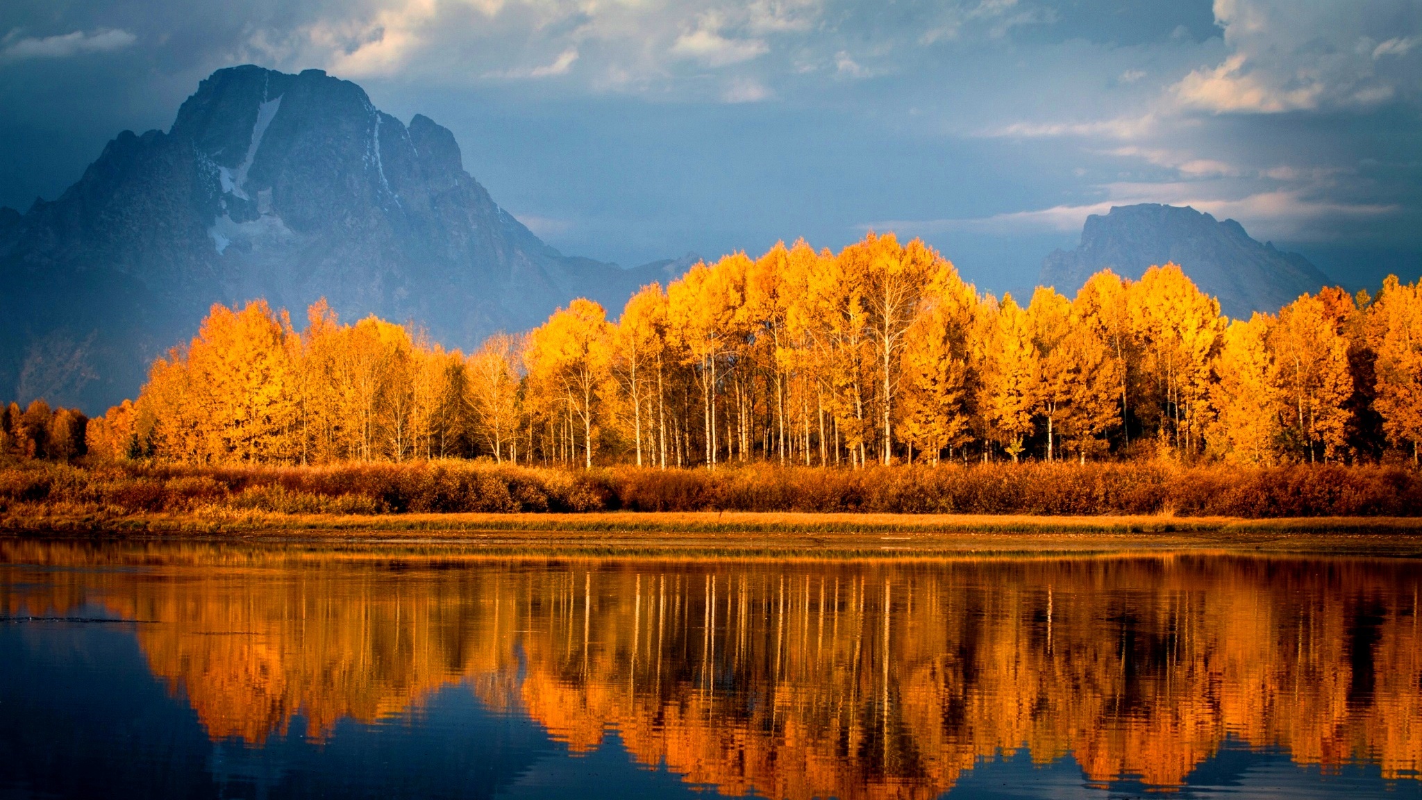 Autumn Lake Trees Mountains Wallpaper