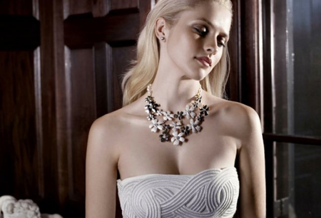 Cute Background And Wallpaper Teresa Palmer Pictures Photos